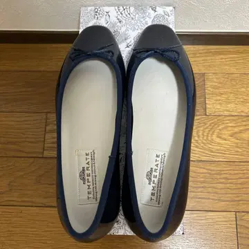 새상품급 르탈롱 템퍼레이트 스퀘어 발레 (네이비)