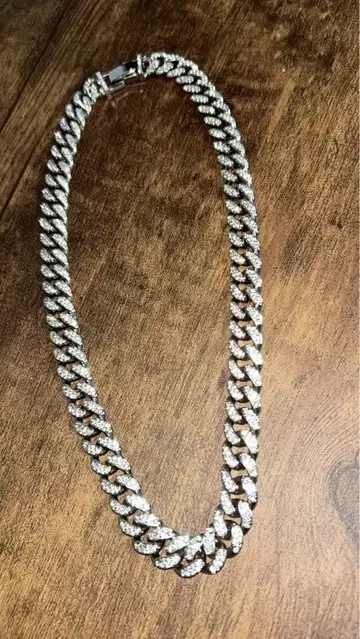 지르코니아 목걸이