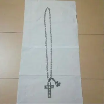 GHOST OF HARLEM 고스트 오브 할렘 크로스 목걸이