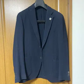 LARDINI 네이비 테일러드 자켓 사이즈 48