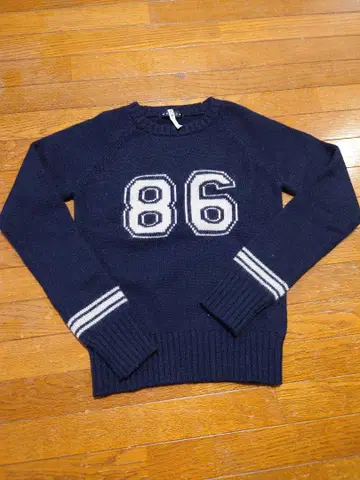 [클리닝 완료] MOSSY 네이비 긴팔 스웨터 M 로고 니트