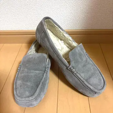 그레이 스웨이드 모카신