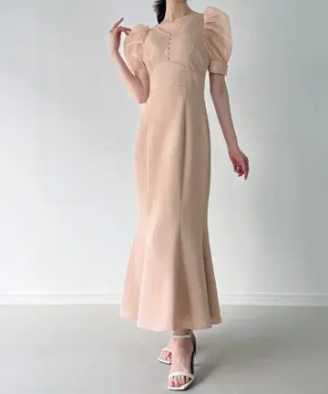 JUNOAH 주노아 파워숄더 V넥 머메이드 원피스