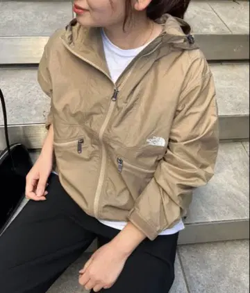 THE NORTH FACE 숏 컴팩트 자켓 베이지