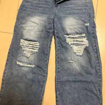 데미지 데님 팬츠 라이트 블루