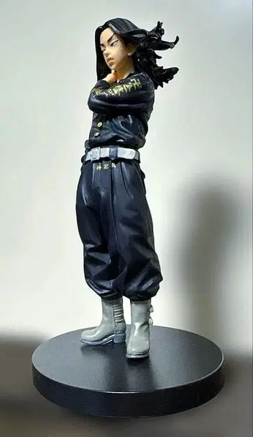 도쿄 리벤저스 바지 케이스케 피규어