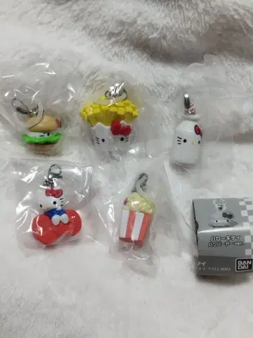 헬로키티 아메리칸 디자인 메지루시 액세서리 전 5종 컴플리트 세트