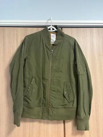 BISON MA1 점퍼 M size