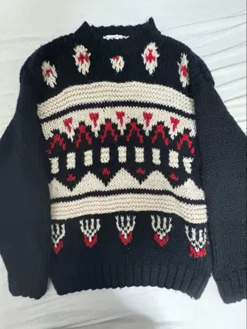 BENKARIS 노르딕 무늬 니트 스웨터