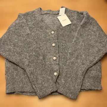 VIS 그레이 니트 프리 사이즈 미사용 새상품 펄 버튼 그레이 가디건
