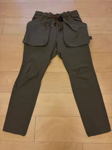 새상품급 CMF 아웃도어 가먼트 킬틱 팬츠 M