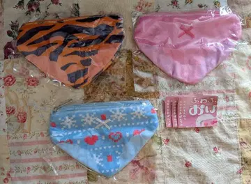 묶음 판매 복슬복슬 팬티 파우치 동스포 런치 매트