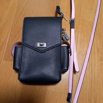 카와사키 노조미 씨 브랜드 가방