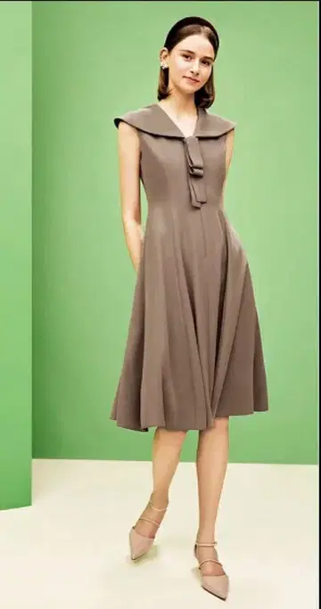 25년 새상품 FOXEY NEWYORK 리본 원피스 블랙