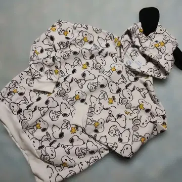 새상품 여성용 L 사이즈 귀 달린 스누피 올 패턴 속기모 후드티