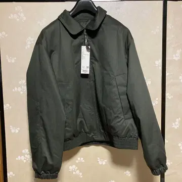 유니클로 U 퍼프 테크 숏 블루종 57 올리브 L 사이즈