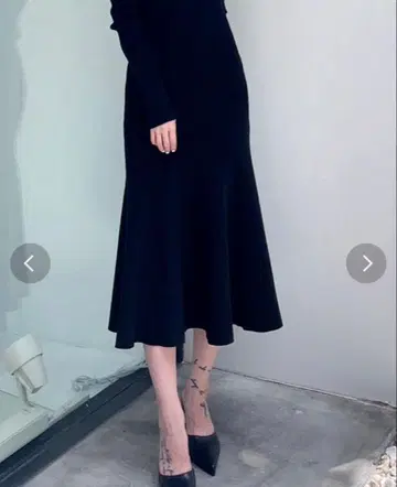 [ 택 포함 미개봉 새상품 ] GYDA 리브 니트 머메이드 스커트