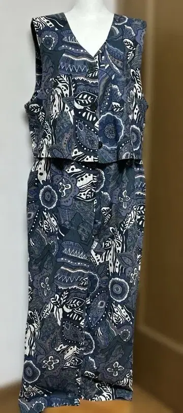 꽃무늬 슬리브리스 셋업