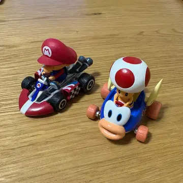 마리오 카트 피규어