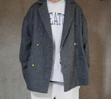 Revo. 헤링본 트위드 더블 테일러드 자켓