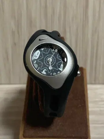 [ 미사용 ] 00s NIKE TRIAX 아날로그 여성용 시계 작동품