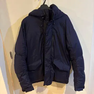 CERONIAS LL 네이비 다운 자켓