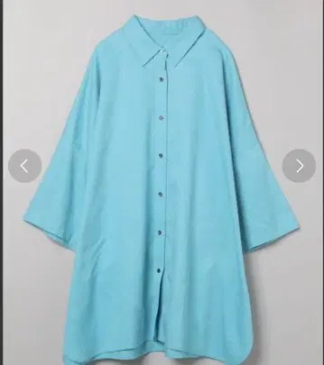 라이트 블루 오버 사이즈 칠부 소매 셔츠