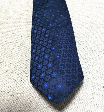 Paul Smith 네이비 꽃무늬 넥타이