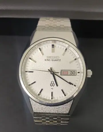 SEIKO KING QUARTZ 손목시계 작동품 새상품급