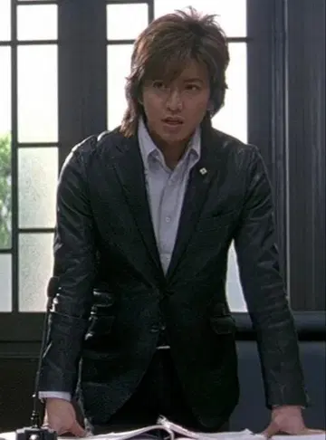 L2 기무라 타쿠야 착용 Paul Smith 시 가죽 테일러드 자켓