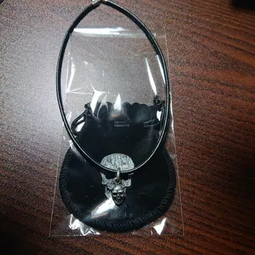 스컬 해골 펜던트 가죽 초커 목걸이 실버925 [ 새상품 ]