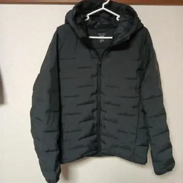 UNIQLO PUFF-TECH 블랙 다운 자켓