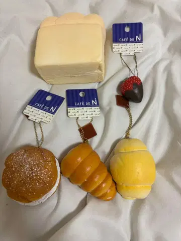 카페 드 N 스퀴즈 스퀴즈 NIC