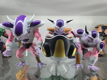 드래곤볼 프리저 피규어 3체 세트