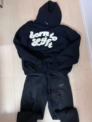 LYFT 블랙 후드티&팬츠 셋업