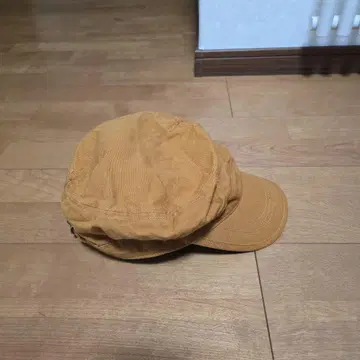 브라운 카멜 캡