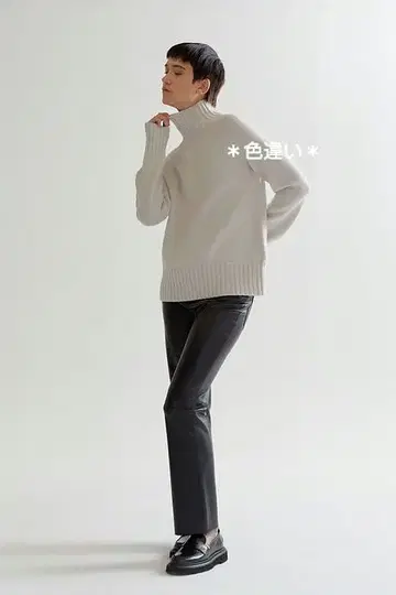 Theory 캐시미어 100% 하이넥 니트 그레이쉬 핑크