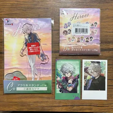 니지산지 무라쿠모 카게츠 아크릴 스탠드 캔뱃지 스티커 폴라로이드