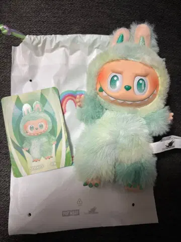 LABUBU Big into Energy HOPE 러브브