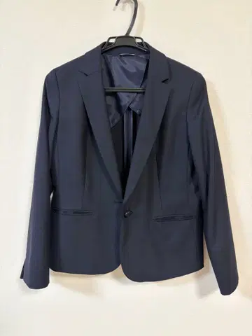 새상품 ANCHOR WOMAN 네이비 테일러드 자켓