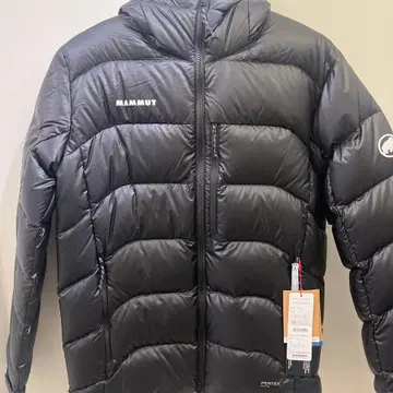 미사용 새상품 MAMMUT Gravity IN Hooded Jacket