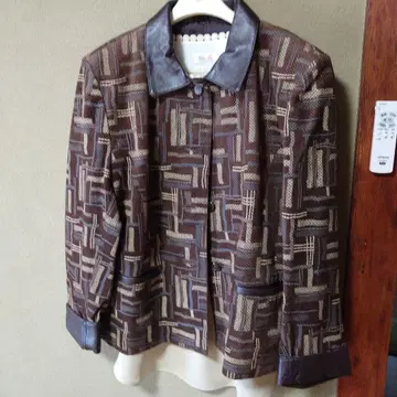 옛날 어머니께서 겐쇼엔에서 구매하신 양가죽 자켓