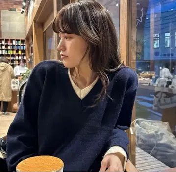 daisy V넥 레이어드 니트 nugu