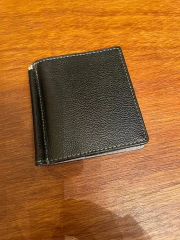 a.v.v HOMME 아베베 블랙 가죽 머니클립