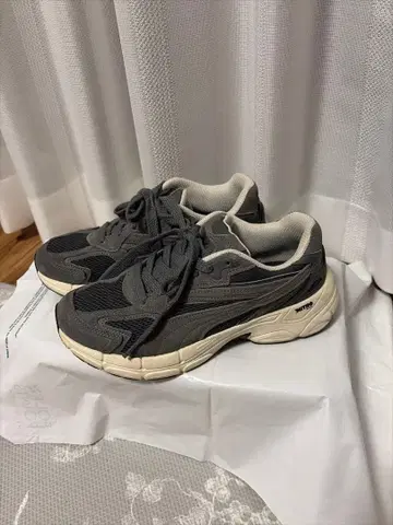 푸마 NITRO 쿠션 스니커즈 그레이