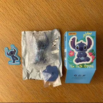 52TOYS 스티치 피규어