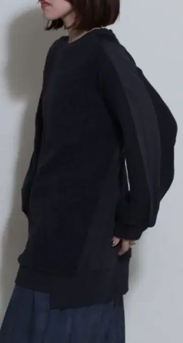 LASUD 보아 x 케이블 풀오버 블랙