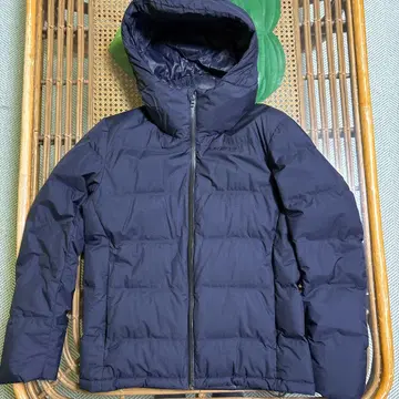 UNIQLO 심리스 다운