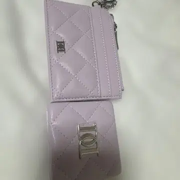 [ 새상품 ] Darich DD 로고 퀼팅 트래블 패스 케이스 보라색