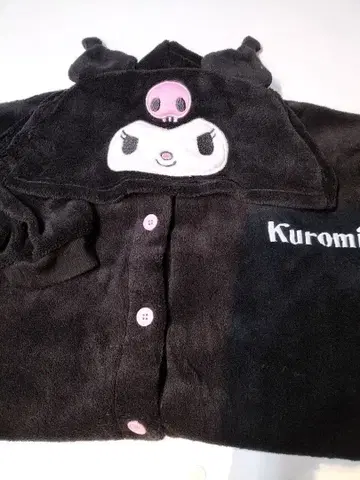 쿠로미 후드 부착 파자마 L 사이즈 블랙